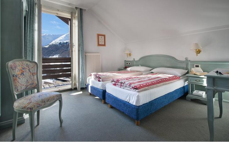Hotel Alpen Village, Livigno, Twin Bedroom